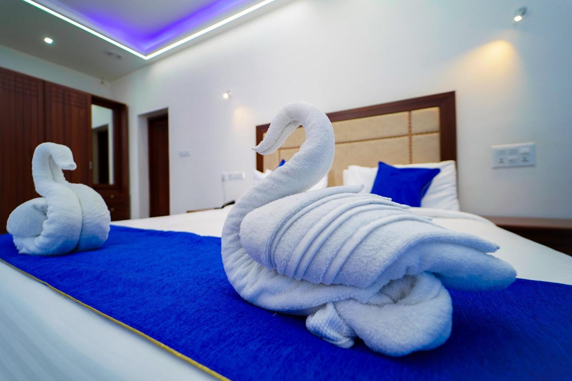 Skylar Seaview Beach Resort & Ayurveda Варкала Екстер'єр фото