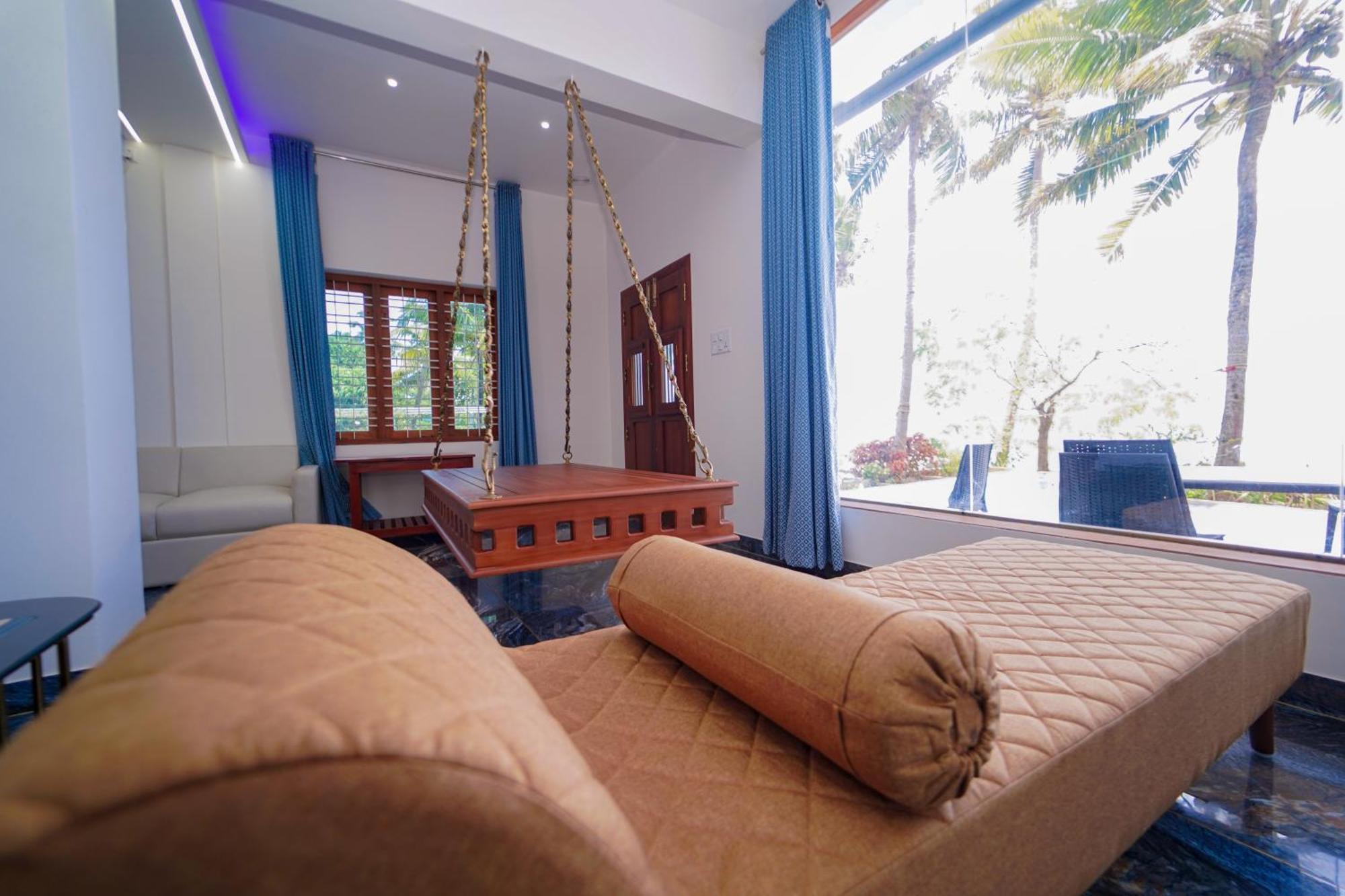 Skylar Seaview Beach Resort & Ayurveda Варкала Екстер'єр фото