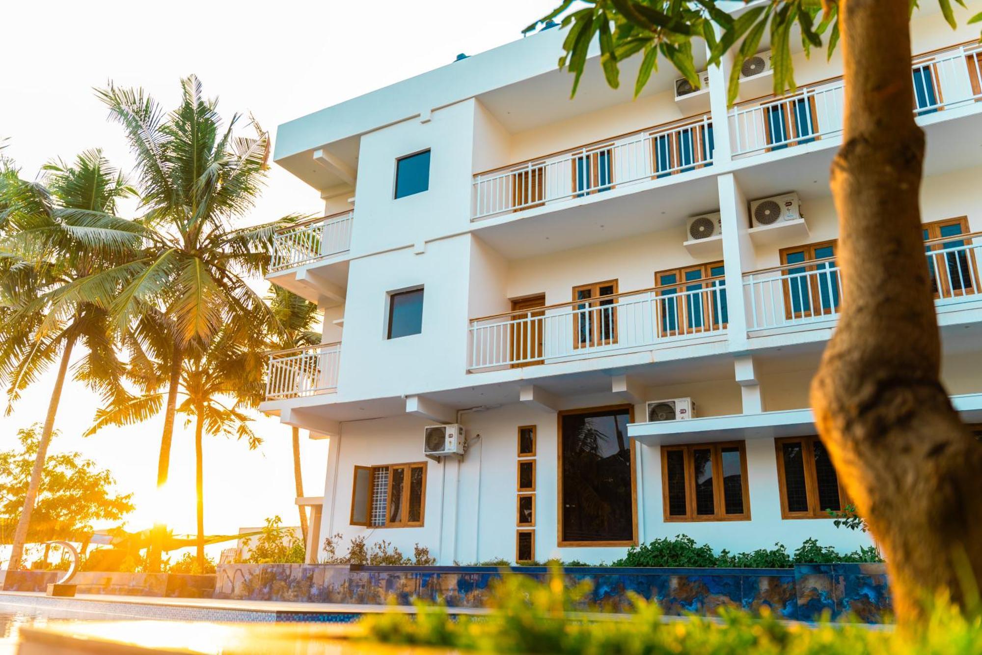 Skylar Seaview Beach Resort & Ayurveda Варкала Екстер'єр фото