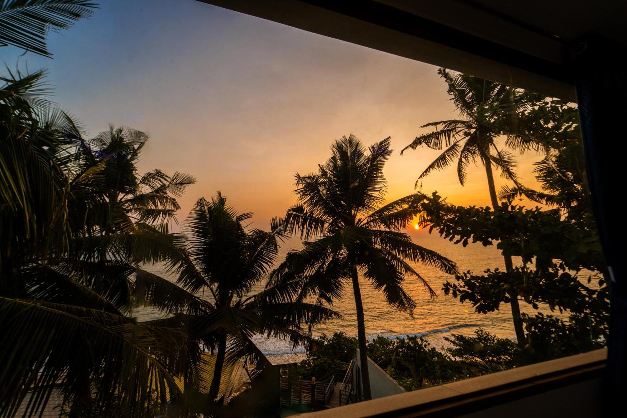Skylar Seaview Beach Resort & Ayurveda Варкала Екстер'єр фото